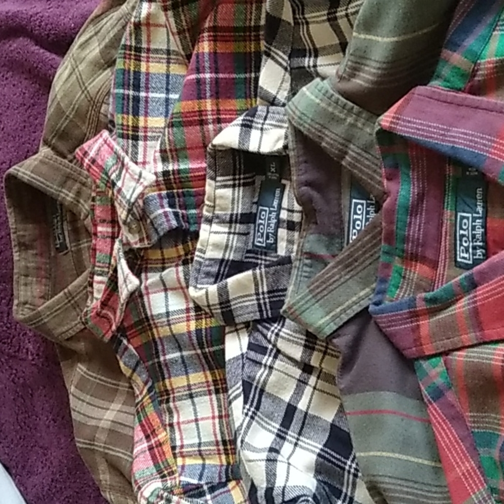 5 CASUAL MEN POLO are in great condition 5 / 250